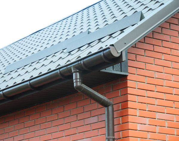 Cost of Roof Downspout Installation in Lutz