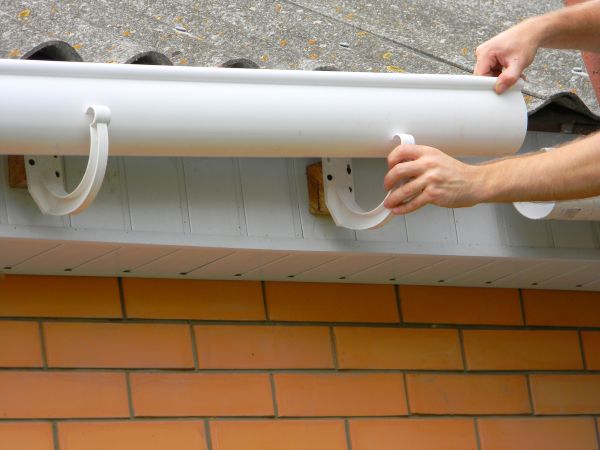 Cost of Half Round Gutter Installation in Lutz