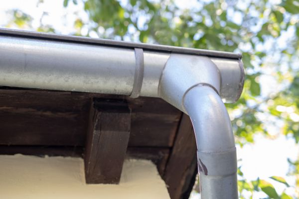 Cost of Metal Rain Gutter Installation in Lutz