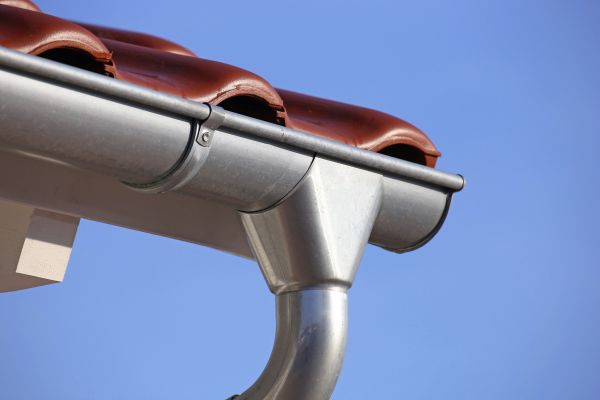 Cost of Steel Gutter Installation in Lutz