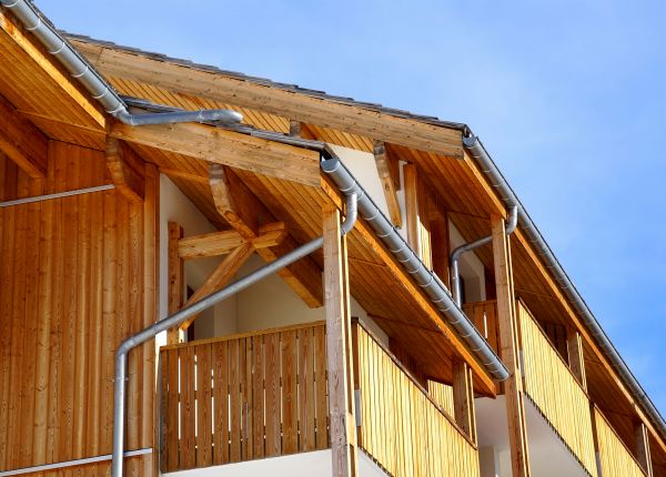 Cost of Balcony Gutter Installation in Lutz